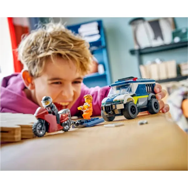 LEGO® City: Policejní přepravník vězňů (60479) obrázek 4