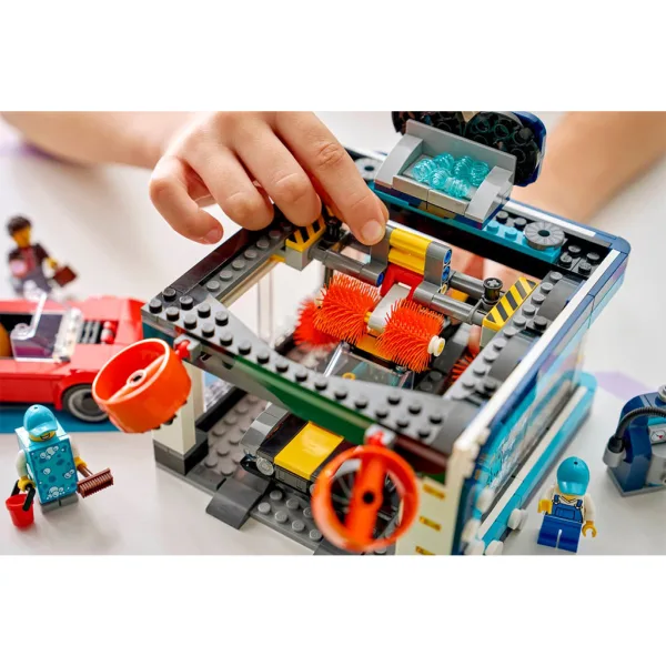 LEGO® City: Samoobslužná myčka aut (60497) obrázek 8
