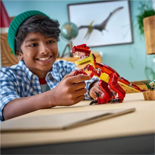 LEGO® Creator: Nebezpečný dinosaurus (31379) obrázek 5