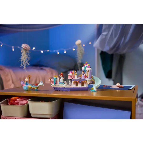 LEGO® Disney™ Ariel svatební loď (43299) obrázek 11