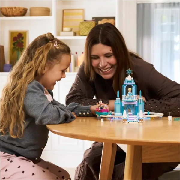 LEGO® Disney: Elsa ledový zámek a její sáňkovací dobrodružství (43281) obrázek 4