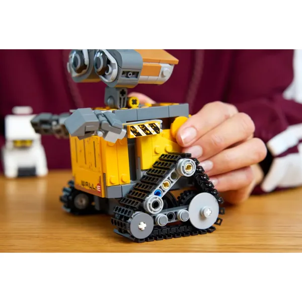 LEGO® Disney: WALL-E a EVA (43279) obrázek 9