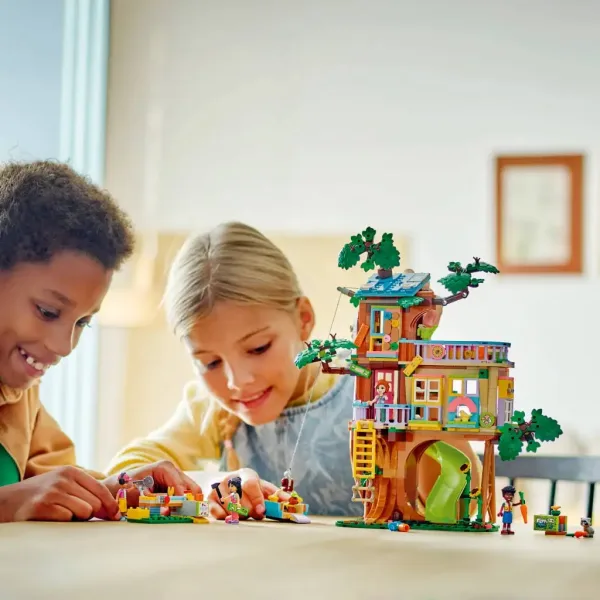 LEGO® Friends: Místo setkání v korunách stromů (42652) obrázek 3