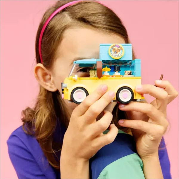 LEGO® Friends: Nákladní auto s vybavením pro domácí zvířata (42678) obrázek 4
