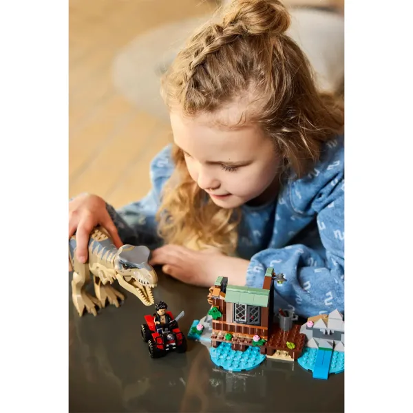 LEGO® Jurassic World: Útěk u řeky před T-Rexem (76975) obrázek 4
