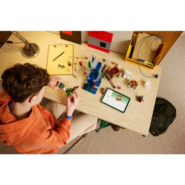 LEGO® Minecraft: Duchové přístav (21597) obrázek 8