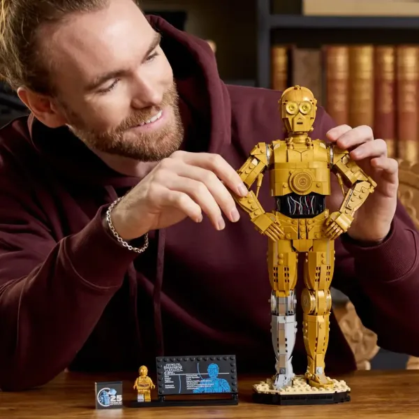 LEGO®: Star Wars™ - C-3PO™ (75398) obrázek 3