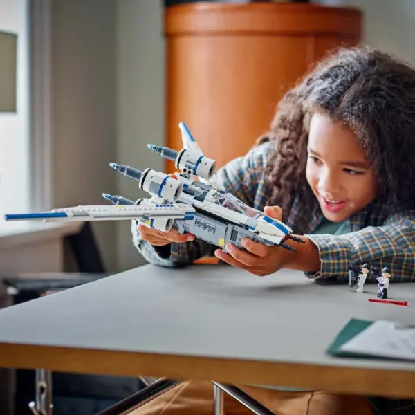 LEGO® Star Wars™: Rebel U-wing Starfighter™ (75399) obrázek 4