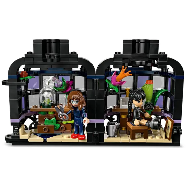 LEGO® Středa: Černá lilie (76784) obrázek 5