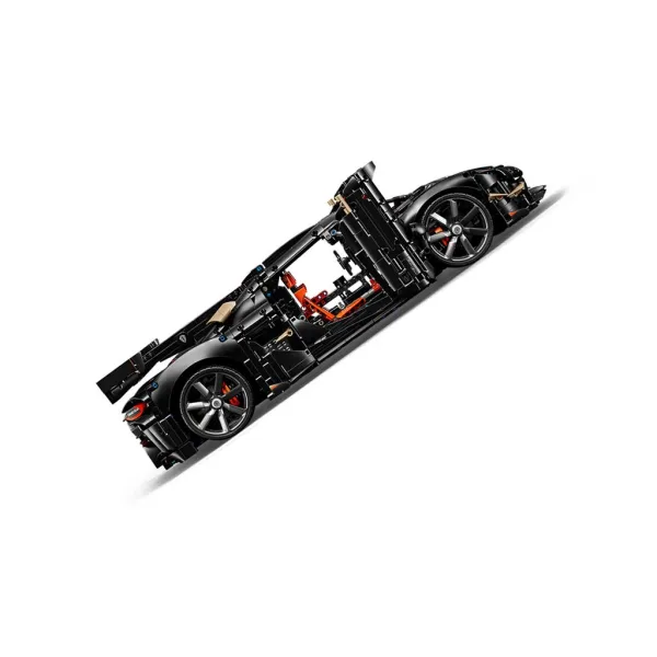LEGO® Technic: Koenigsegg Sadairův oštěp superauto (42232) obrázek 3