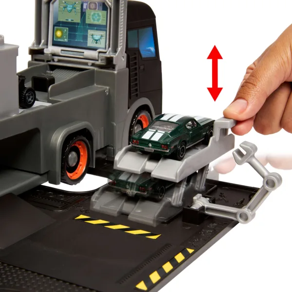 Matchbox A film: 2 v 1 Mercedes dodávka a přestavitelná dráha – Mattel obrázek 2