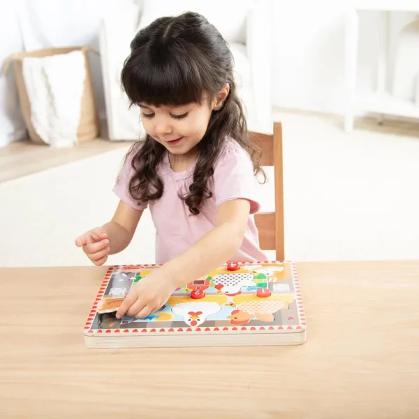 Melissa&Doug Push to Pop Puzzle – Šťastná kuřata dřevěná vzdělávací puzzle - Spin Master obrázek 4
