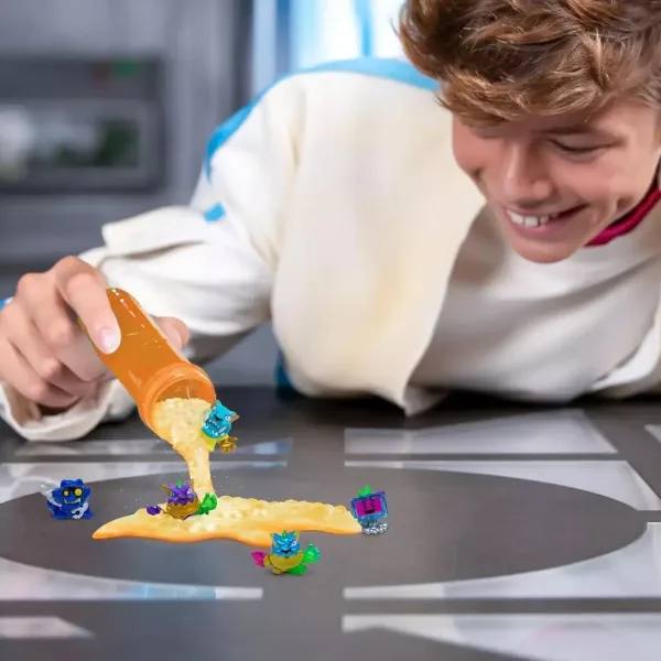 Mr. Beast: Laboratorní swarmy Sada s 5 kusy s kádinkou 2. série obrázek 3