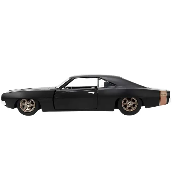 Rychle a zběsile: Dom Toretto Dodge Charger R/T 1970 & Dodge Charger Widebody 1968 kovový model auta 2ks balení 1/32 měřítko 13cm - Jada Toys obrázek 4