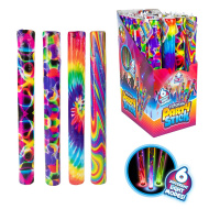 Barevná svítící tyčinka s více režimy.