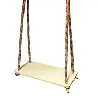 Dřevěná houpačka s lanem