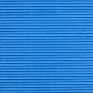 Světle modrý 3D dekor vlnitá lepenka B2 50x70cm 1ks