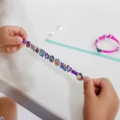 Gabi domeček pro panenky s kreativní sadou na výrobu náramků - Totum obrázek 3