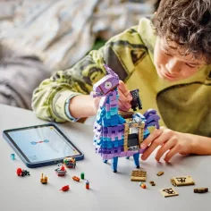LEGO® Fortnite: Zásobovací lama (77071) obrázek 4