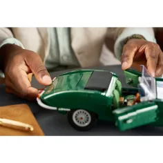 LEGO® Icons: Jaguar E-Type (11381) obrázek 14