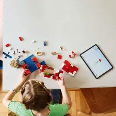 LEGO® Minecraft: Dům muumínů (21270) obrázek 3