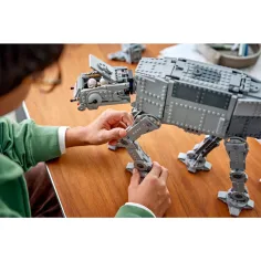 LEGO® Star Wars™: Chodec AT-AT™ Znovuzrozeného impéria s INT-4 obrázek 15