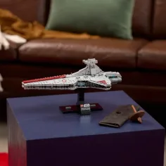 LEGO® Star Wars™: Útočný křižník třídy Venator (75441) obrázek 3
