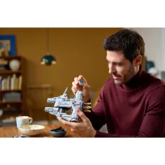 LEGO® Star Wars™: Millennium Falcon™ (75375) obrázek 3