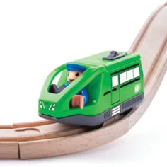 Moderní zelená elektrická lokomotiva - Woodyland obrázek 2