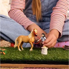 Schleich: Horse Club Emily péče o koně set (42797) obrázek 4
