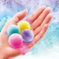 So Bomb: Koupelová koule v dávkovači, překvapení s charmem obrázek 5