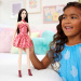 Barbie: Fashionista Přítelkyně hnědovlasá stylová módní panenka v šatech s leopardím vzorem – Mattel