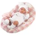 Llorens: Mimi Llorana 42cm pláčící novorozenec s kostkovanou postýlkou.