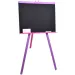 Stojanová dřevěná tabule na kreslení s křídou, v dívčích barvách.
