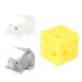 Stretchy Cheese skrývající se myš ve dvou variantách 1ks