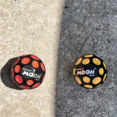 Waboba: UV Moon skákací míček obrázek 3