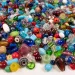 PlayBox: Barevné skleněné navlékací dekorační korálky 1kg balení obrázek 1
