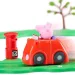 Whizz-Around Peppa prasátko červené auto herní sada obrázek 3